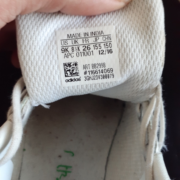 Shoes - Picture 3 of 3